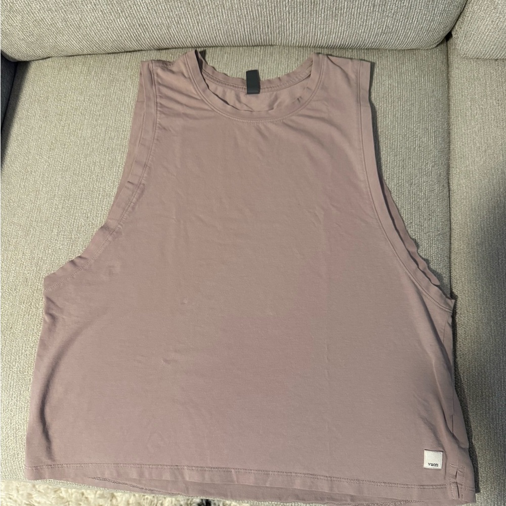 Vuori Feather Muscle Tank - washed once, never worn!
